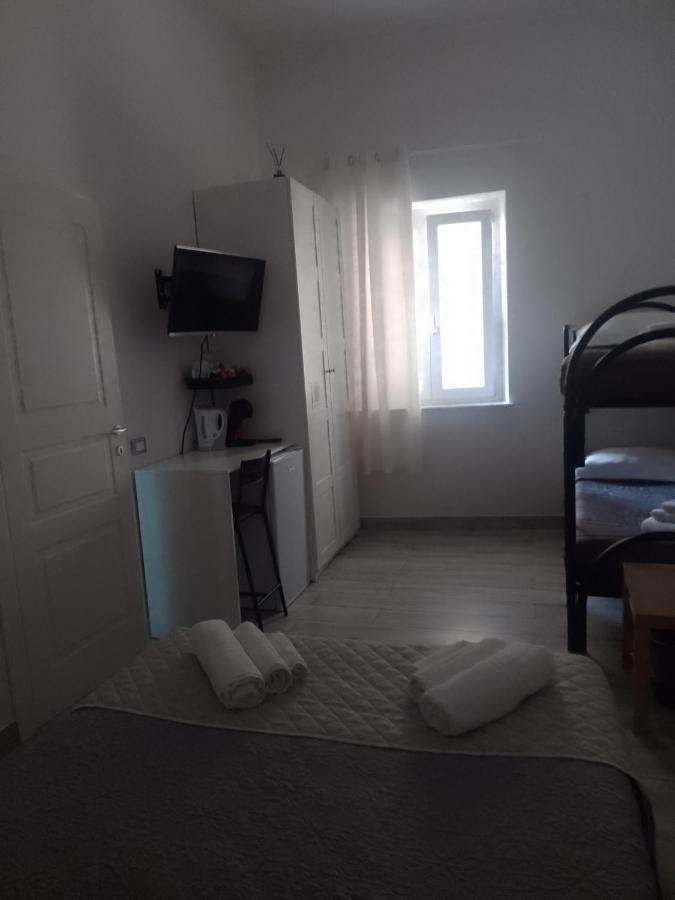 La Casa Del Rione Sanita' Hotel Napoli Ngoại thất bức ảnh