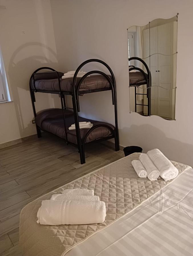 La Casa Del Rione Sanita' Hotel Napoli Ngoại thất bức ảnh