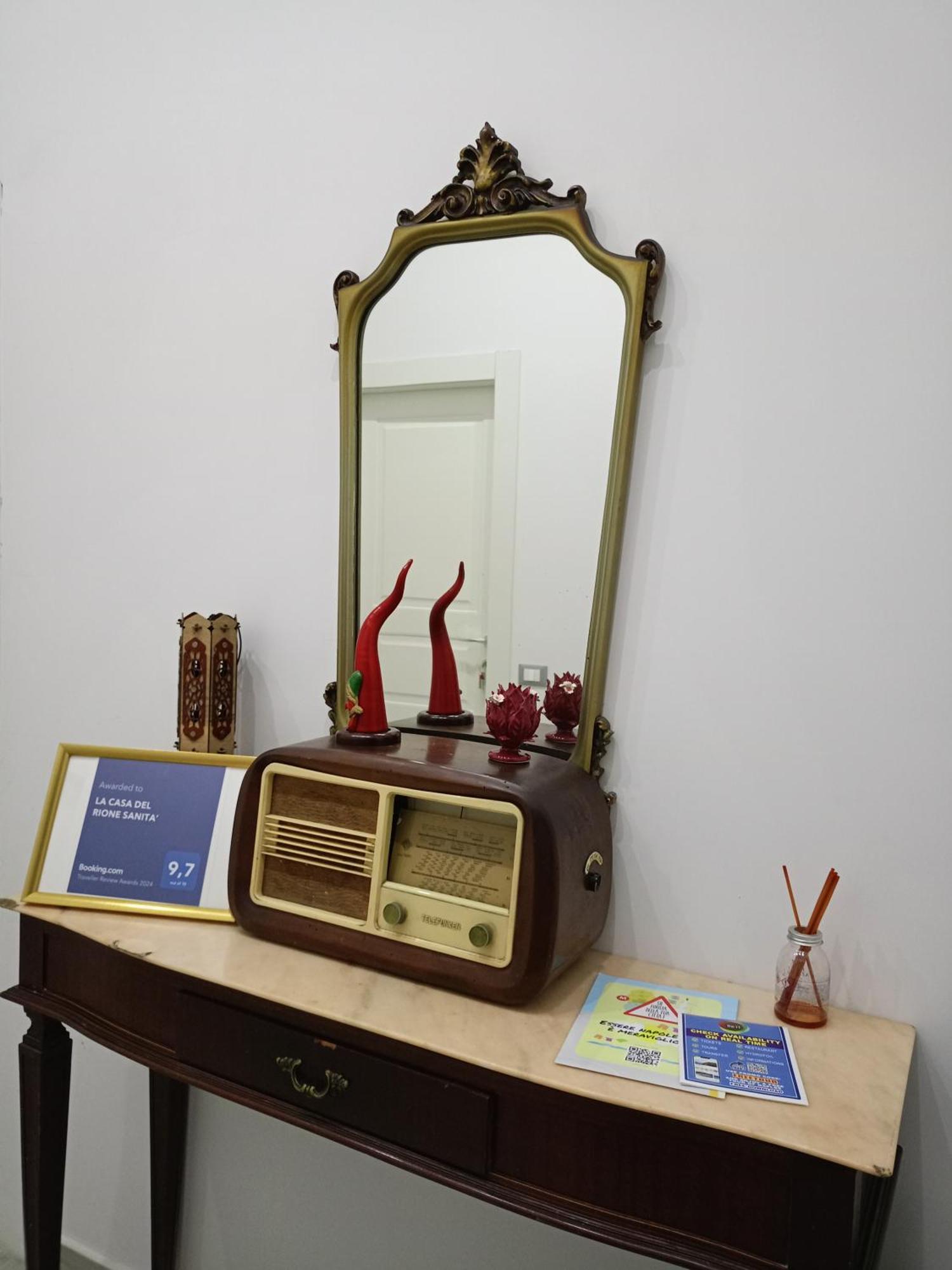 La Casa Del Rione Sanita' Hotel Napoli Ngoại thất bức ảnh